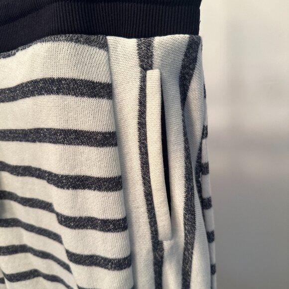 Jones New York Striped Knit Skort Size XL - Picture 5 of 5